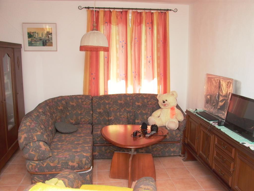 Gaestezimmer Ferienwohnung Villa Alexa, Mit Wallbox Woltersdorf  الغرفة الصورة